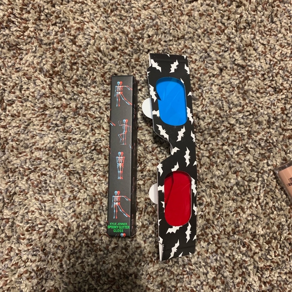 KYLIE COSMETICS Handsome Devil Gloss